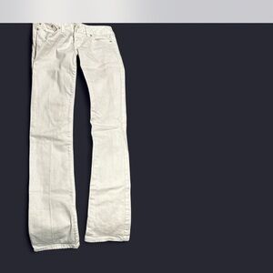 GUESS White Straight-Leg Jeans